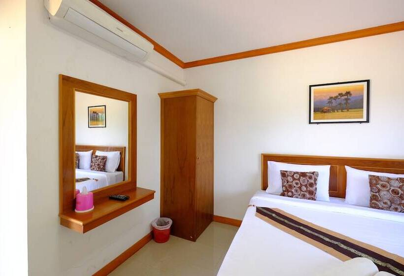 Otel Paktraporn Resort