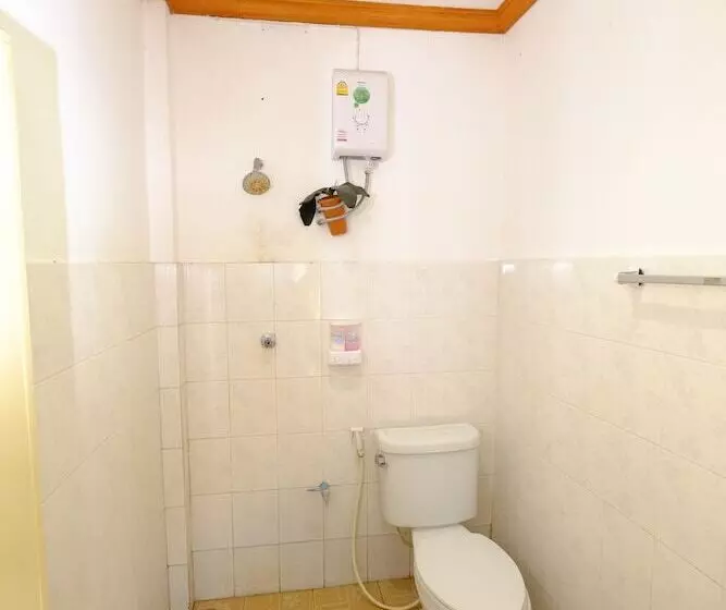 ホテル Paktraporn Resort