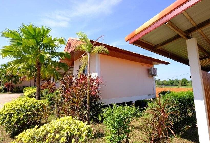 Otel Paktraporn Resort