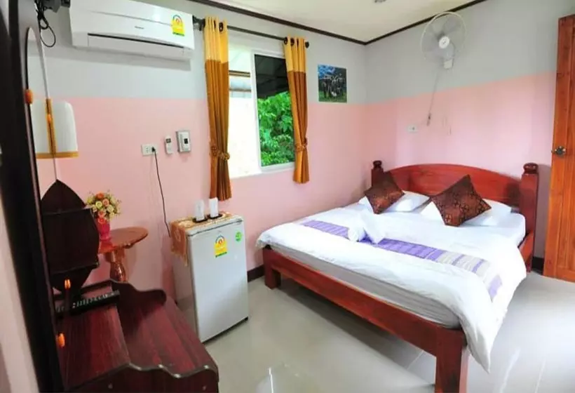 هتل Phuka Mountain View Resort & Andresbar