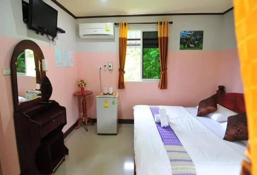 هتل Phuka Mountain View Resort & Andresbar