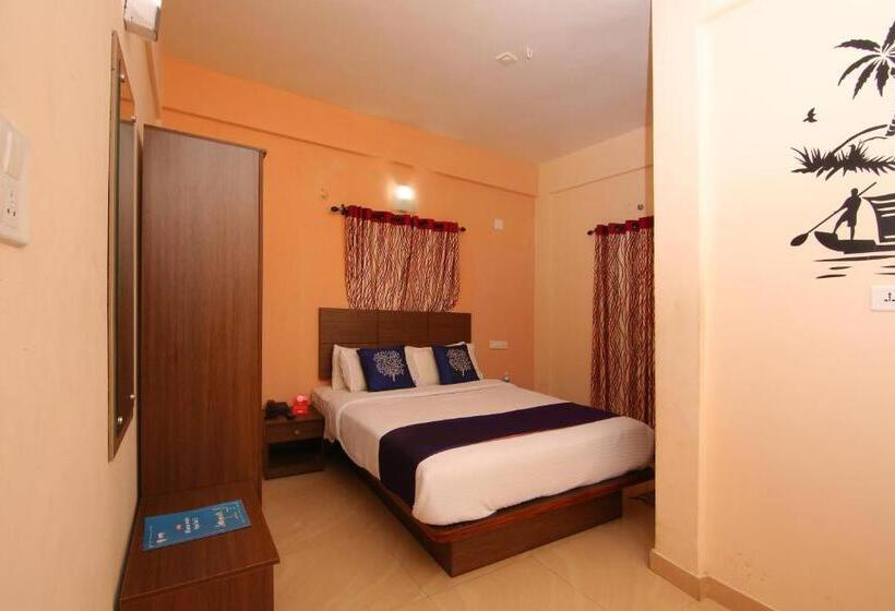 Hotel Pine Tree Munnar