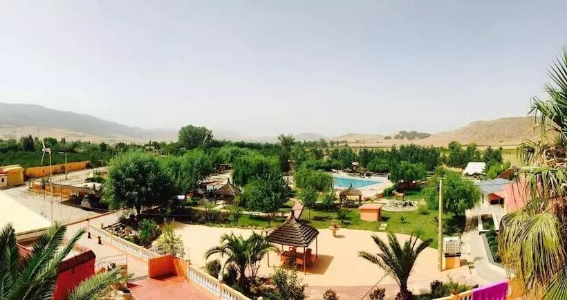 Maaseutuhotelli Le Vallon Vert   Club Equestre