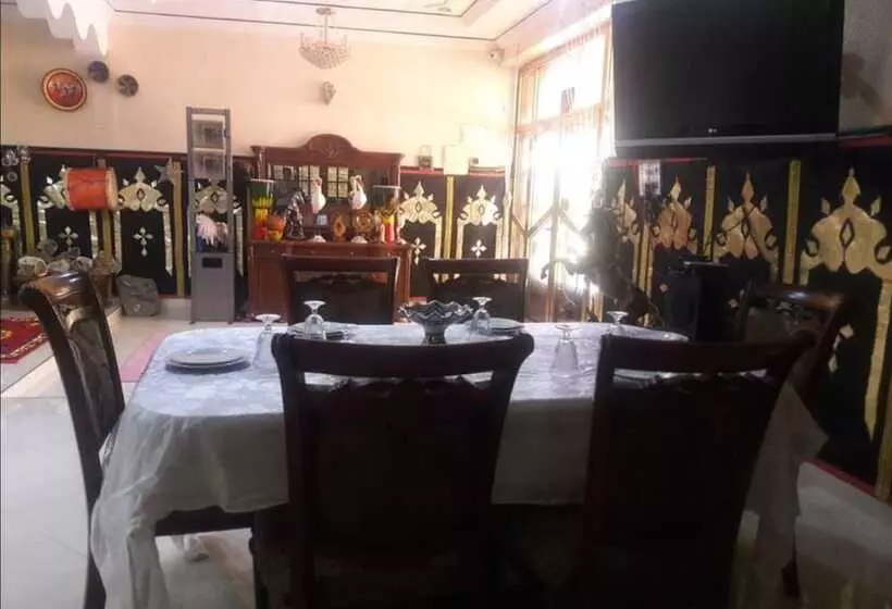 Maaseutuhotelli Le Vallon Vert   Club Equestre