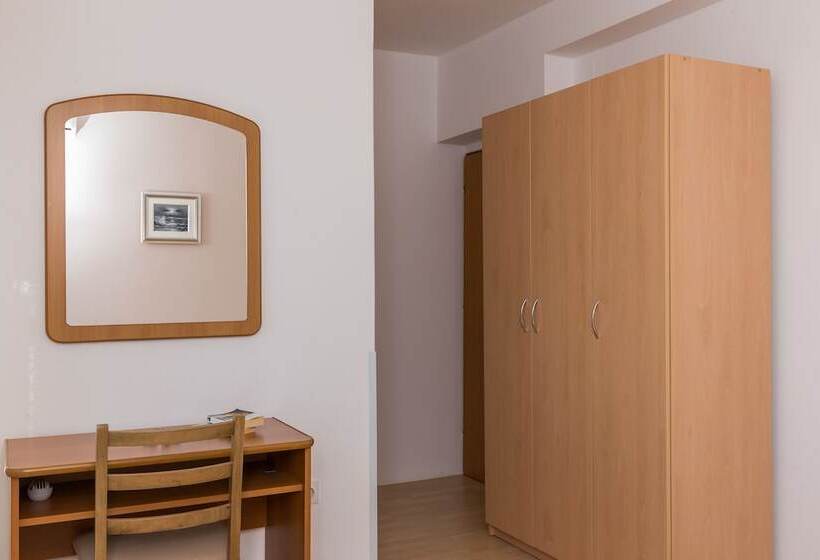 پانسیون Apartment & Rooms Villa Katarina