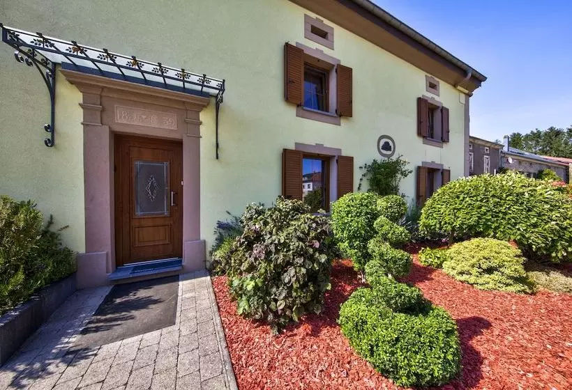 Majatalo Chambres D Hôtes Roch Kot