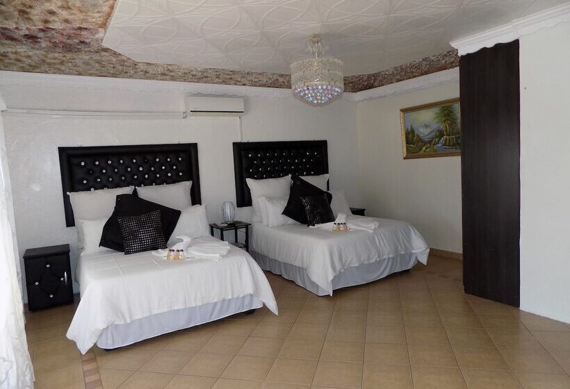 Pension Joezebel Guesthouse