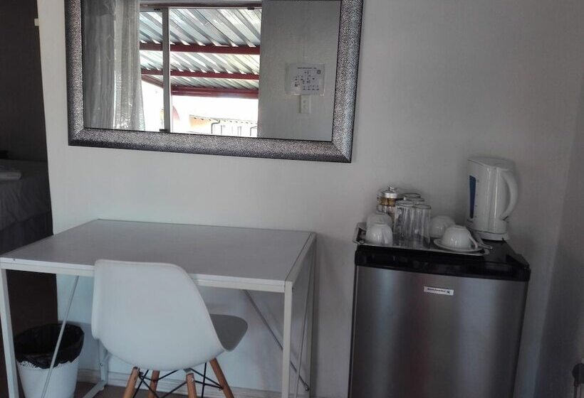 Pension Joezebel Guesthouse