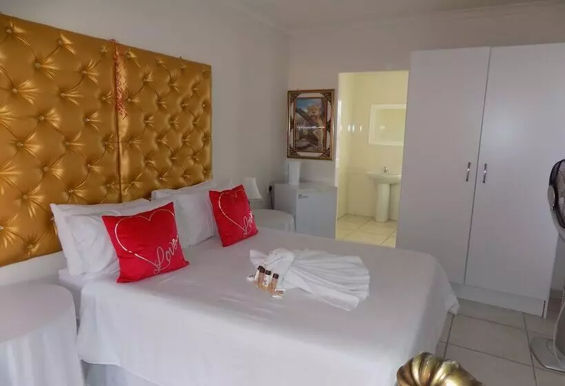 Majatalo Joezebel Guesthouse