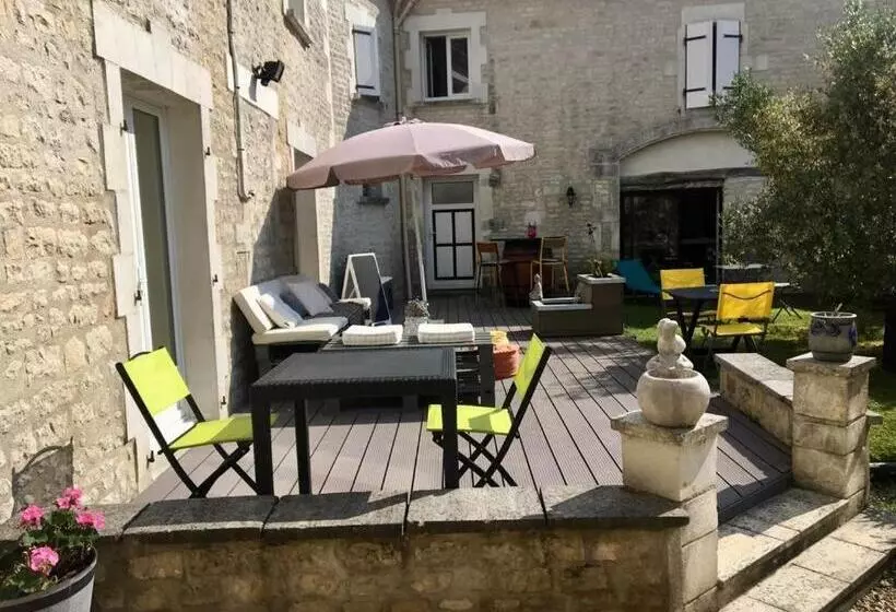 Majatalo Le Nid De Sigogne