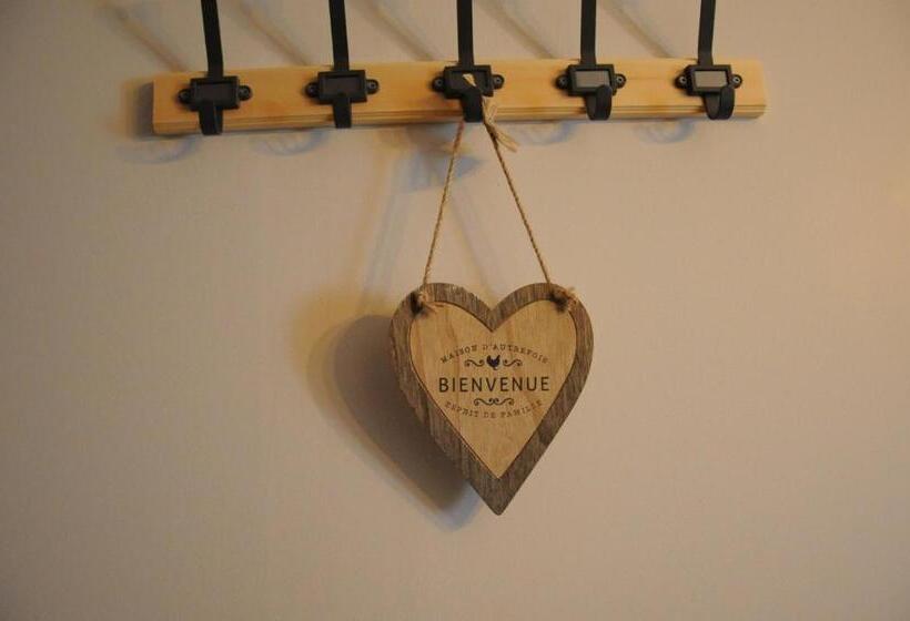 פנסיון Le Nid De Sigogne