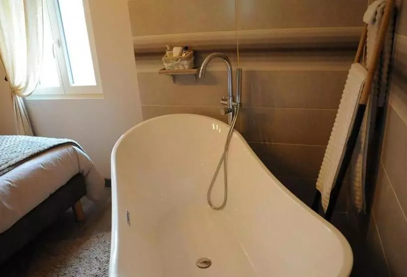 Majatalo Le Nid De Sigogne