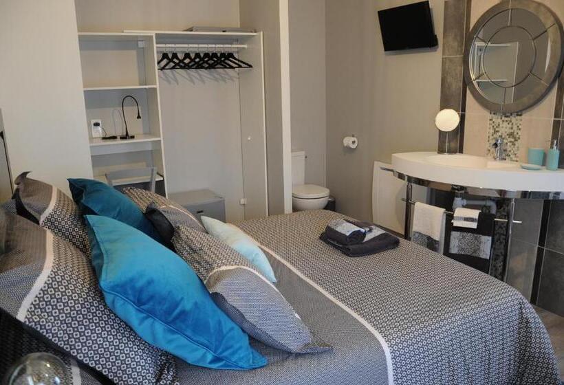 פנסיון Le Nid De Sigogne