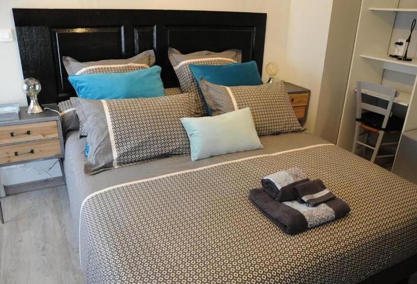 פנסיון Le Nid De Sigogne