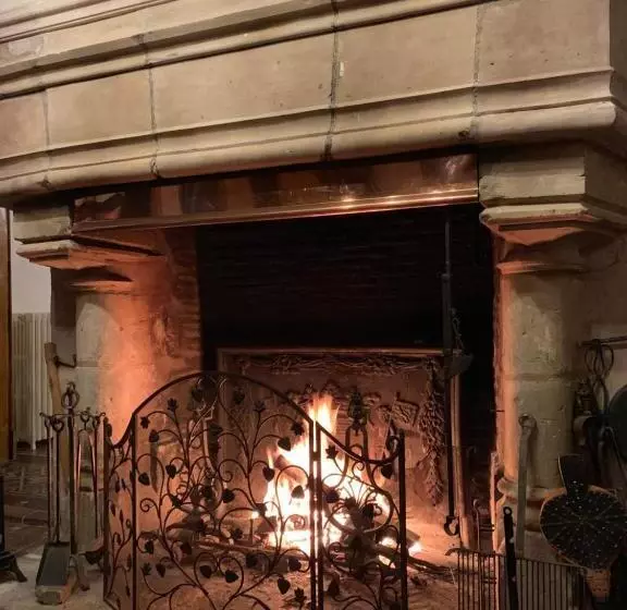 Majatalo Le Prieure D'orchaise