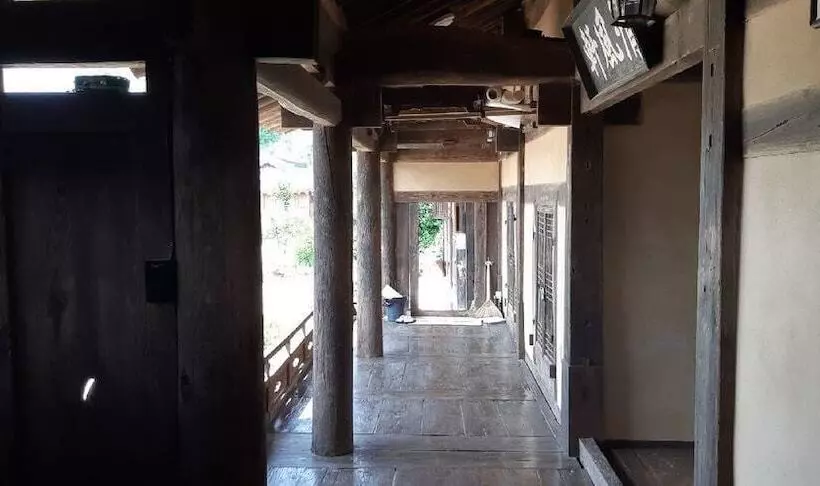 Majatalo Manhoe Gotaek