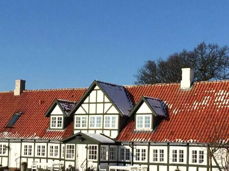 Aamiaismajoitus (B&B) Bjørnegården Land