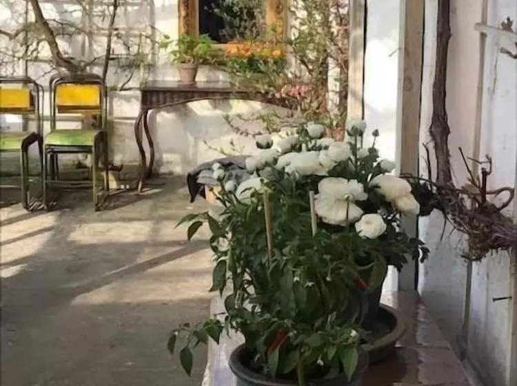 Aamiaismajoitus (B&B) Bjørnegården Land