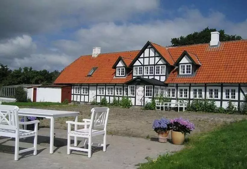 Aamiaismajoitus (B&B) Bjørnegården Land