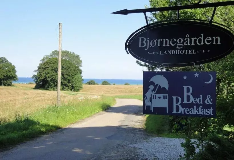 Aamiaismajoitus (B&B) Bjørnegården Land