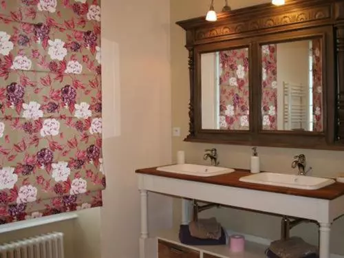 ベッドアンドブレックファースト Chambres D Hôtes Les Champs Français