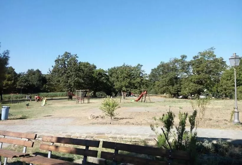 Hostelli Parco Dei Crisciuni Villaggio Camping