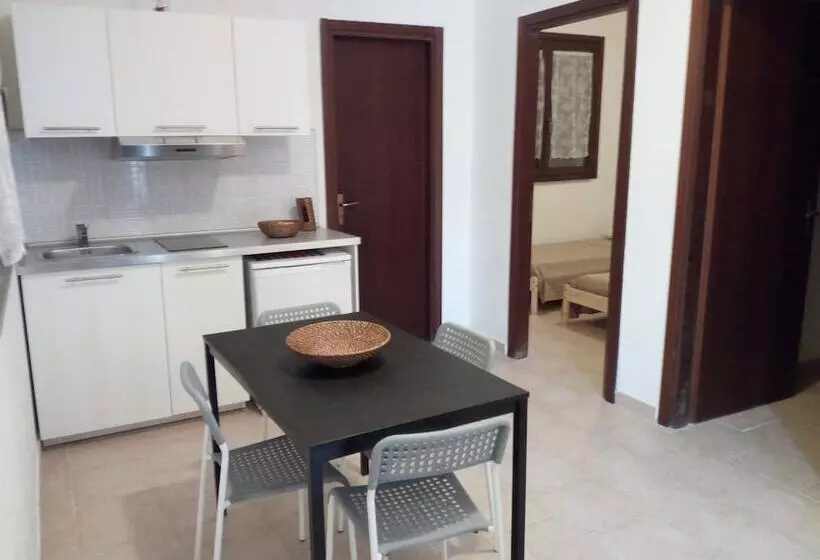 Hostelli Parco Dei Crisciuni Villaggio Camping