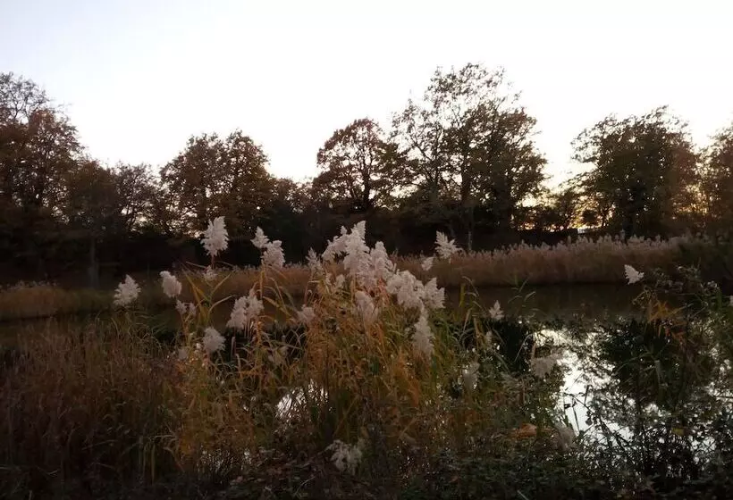 Hostelli Parco Dei Crisciuni Villaggio Camping