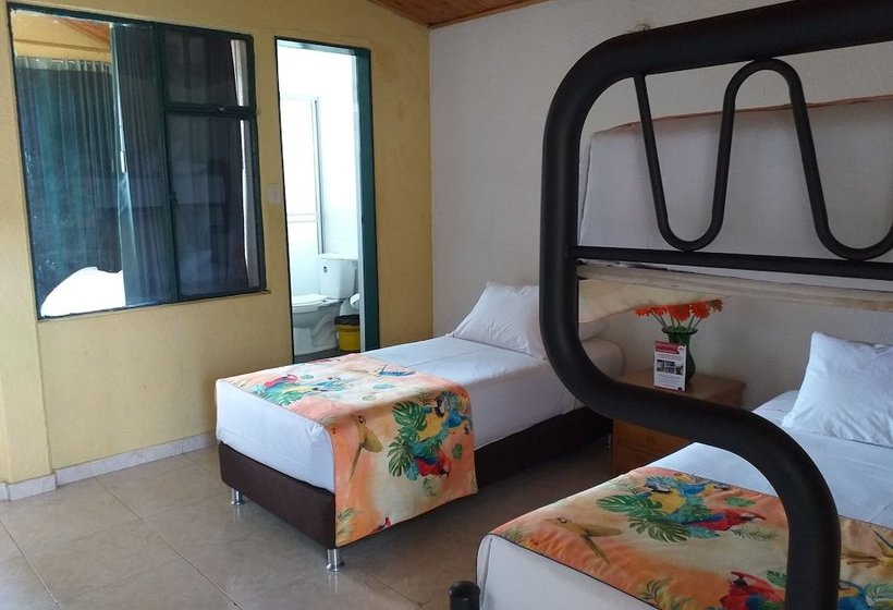 酒店 Centro Recreacional Iasceboy