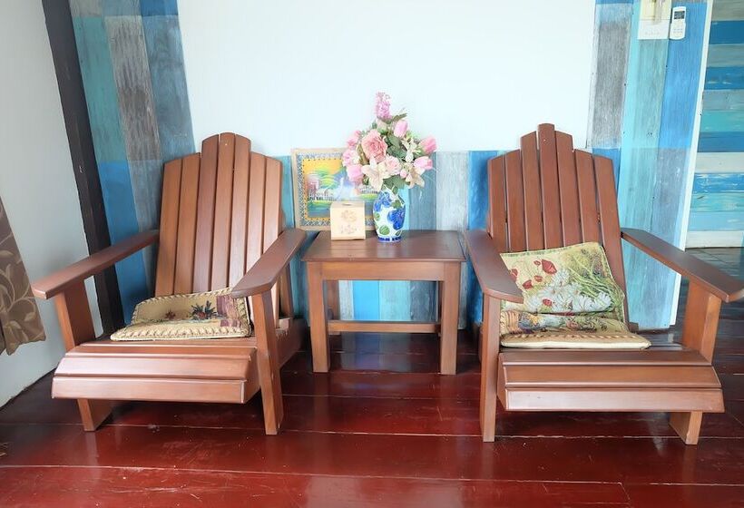 בית מלון כפרי Laong Pilom Boutique Guesthouse