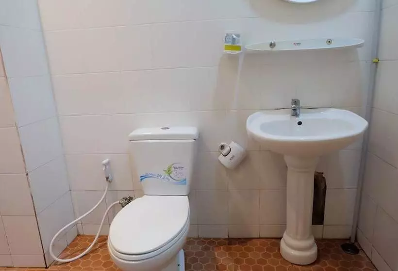 هتل Laong Pilom Boutique Guesthouse
