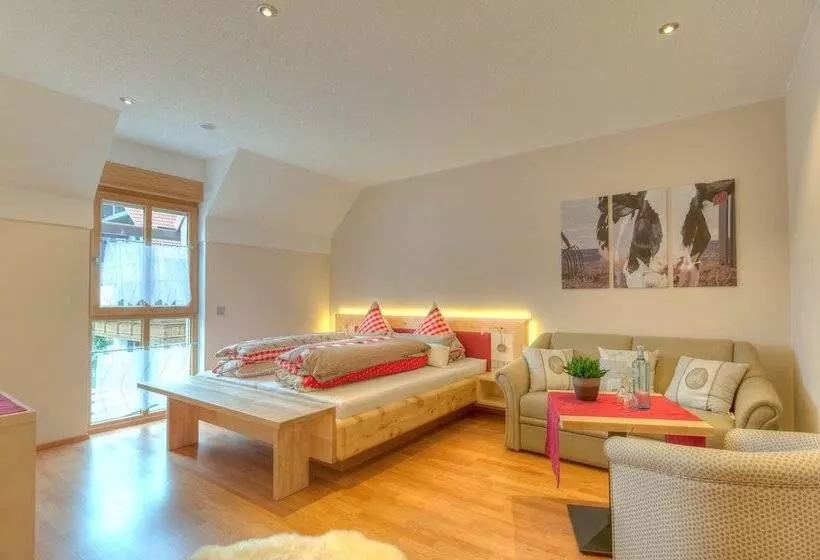 Landhotel Zum Goldenen Kreuz