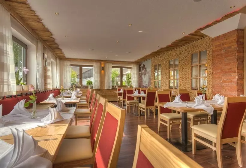 Landhotel Zum Goldenen Kreuz