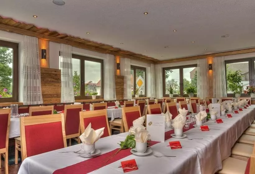 Landhotel Zum Goldenen Kreuz