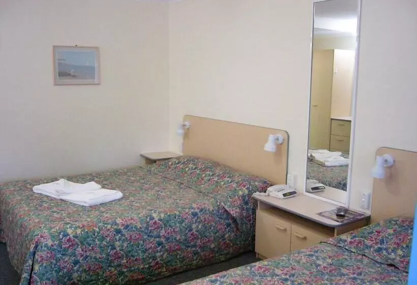 モーテル Mid Coast Motor Inn