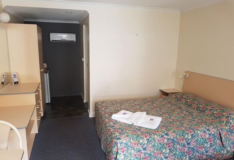 모텔 Mid Coast Motor Inn