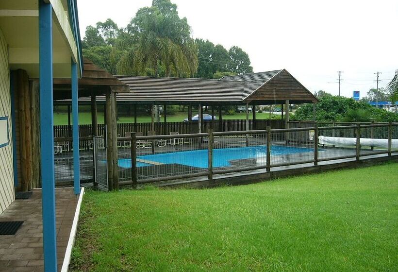 모텔 Mid Coast Motor Inn