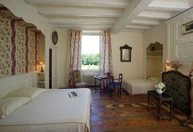 بنسيون Château De Chambiers