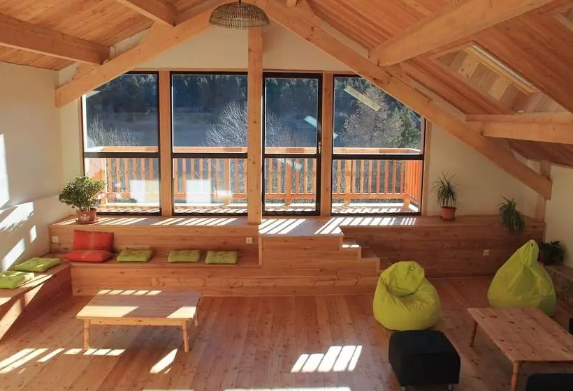 ペンション Gîte Auberge L Oustalet