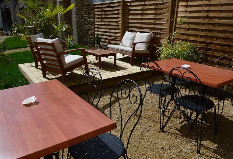 Пансион Les Chambres De Lola