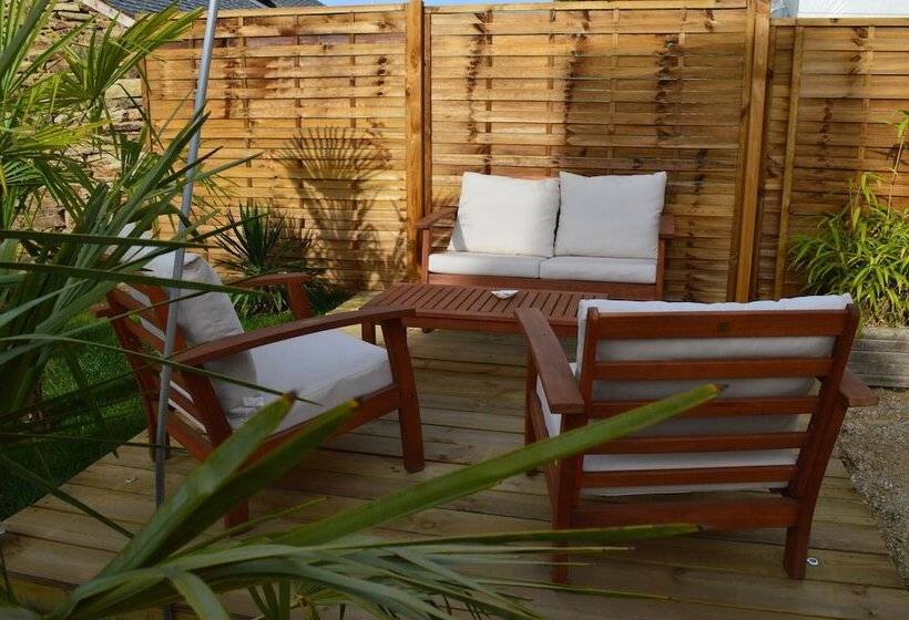 Пансион Les Chambres De Lola