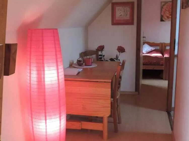 Aamiaismajoitus (B&B) Les Vergers De La Vicomté D Auge