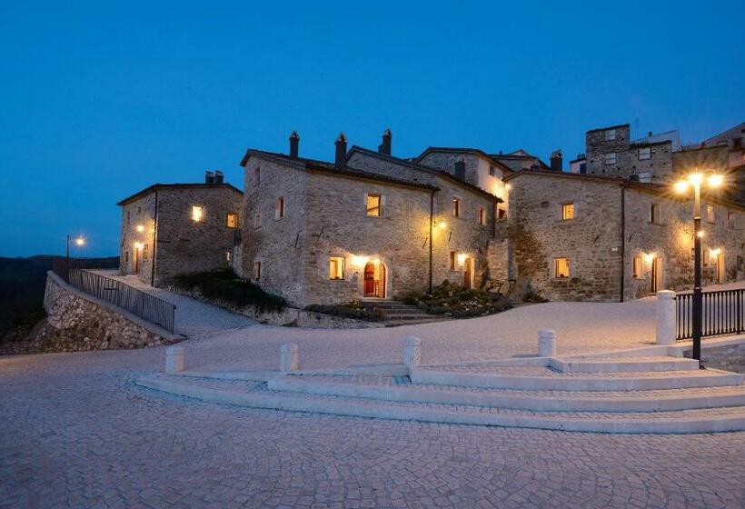 Hostal Borgotufi Albergo Diffuso