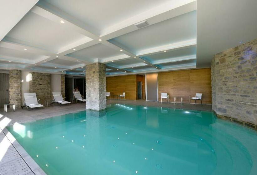 Hostal Borgotufi Albergo Diffuso