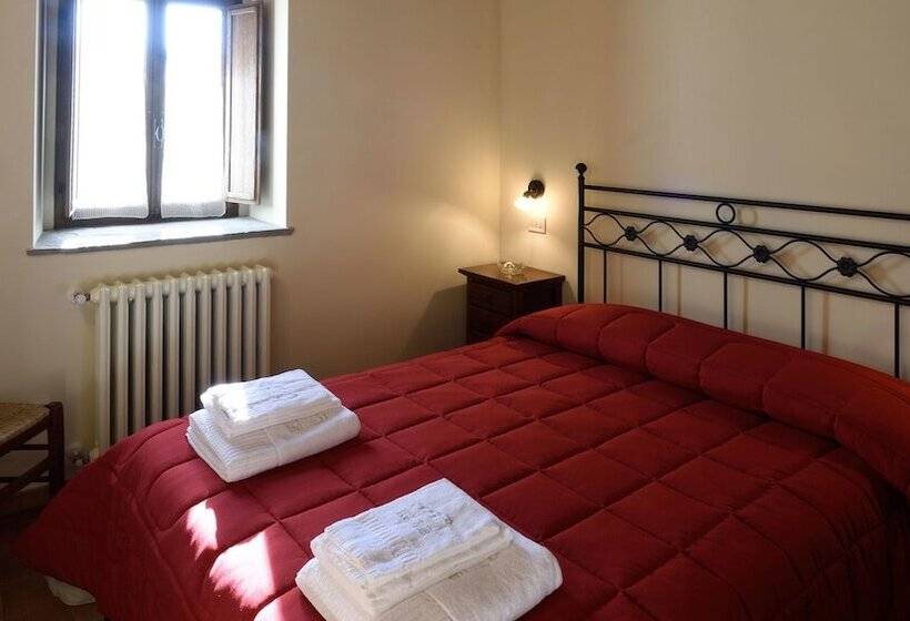 Hostal Borgotufi Albergo Diffuso
