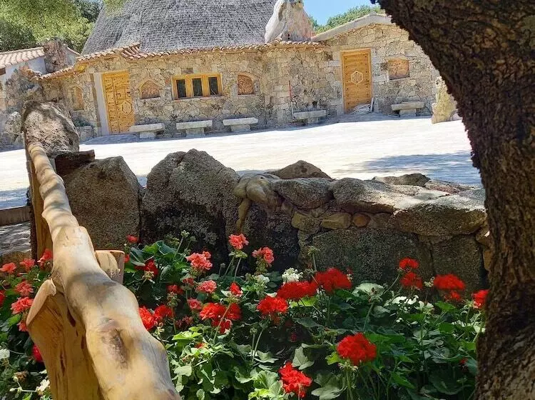 ホテル Agriturismo Muzzu