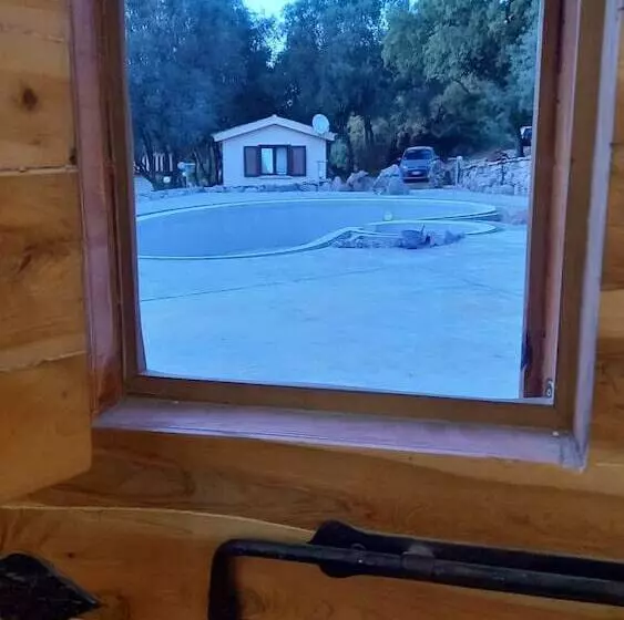 ホテル Agriturismo Muzzu