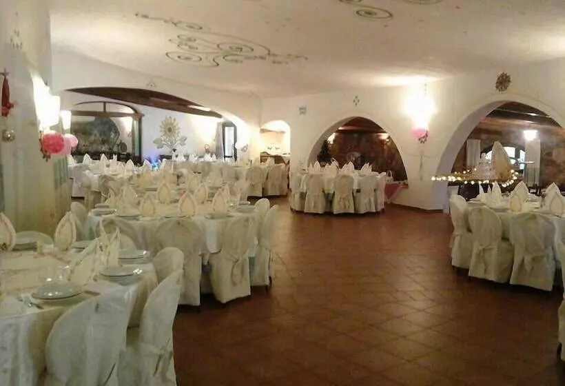 ホテル Agriturismo Muzzu