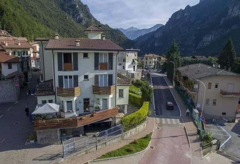 ホテル Ristorante Sporting Club