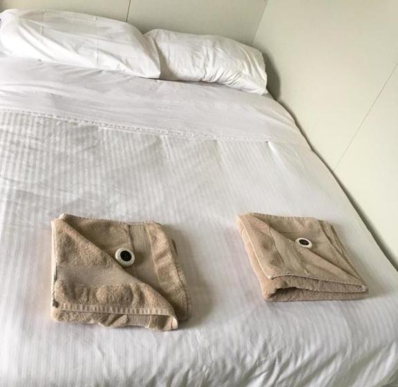 田舎風ホテル Country Budget